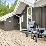 3 Bedroom Lovely In