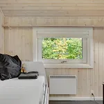 3 Bedroom Lovely In Дом отдыха Follenslev