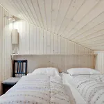 Дом отдыха 3 Bedroom Lovely In