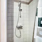 3 Bedroom Lovely In Дом отдыха